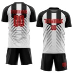 Schwarzes Fußballtrikot mit individueller Sublimation, rot-weiße Uniform